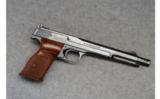 Smith & Wesson Model 41 .22LR - 2 of 3
