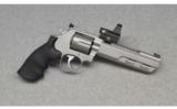 Smith & Wesson ~ 686-6 ~ .357 Mag - 1 of 2