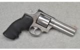 Smith & Wesson ~ Model 686-2 ~ .357 Mag - 1 of 2