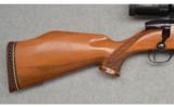 Weatherby ~ Mark V ~ .300 Wby Mag - 2 of 9
