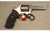 Smith & Wesson ~ 681 ~ .357 Magnum - 1 of 2