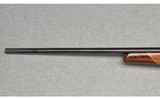 Weatherby ~ Mark V ~ .300 Weatherby Magnum - 8 of 9