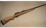 Weatherby ~ Mark V Left Handed ~ .300 WBY MAG - 1 of 8