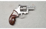 Smith & Wesson ~ 686-4 ~ .357 Magnum - 1 of 2
