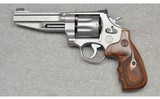Smith & Wesson ~ 627-5 Performance Center ~ .357 Magnum - 2 of 2