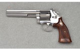 Smith & Wesson ~ 686-2 ~ .357 Magnum - 3 of 3