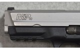 Smith & Wesson ~ M&P40 ~ .40 S&W - 4 of 11