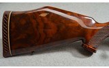 Weatherby ~ Mark V ~ .300 Weatherby Magnum - 2 of 11