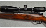 Weatherby ~ Mark V ~ .300 Weatherby Magnum - 8 of 11