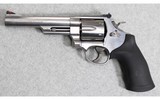 Smith & Wesson ~ 629-6 ~ .44 Magnum - 2 of 8