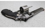 Smith & Wesson ~ 686-6 ~ .357 Magnum - 4 of 6