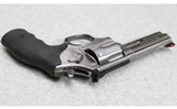 Smith & Wesson ~ 686-6 ~ .357 Magnum - 4 of 5