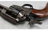 Colt ~ Single Action Army ~ .32 WCF - 6 of 8