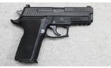 Sig Sauer
P229 Elite
9mm Luger