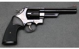 SMITH & WESSON ~ MODEL 29-2 ~ .44 MAGNUM - 1 of 4