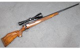 Weatherby ~ Mark V ~ .300 Weatherby Magnum - 1 of 5