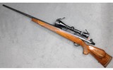 Weatherby ~ Mark V ~ .300 Weatherby Magnum - 3 of 5