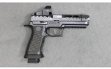 Sig Sauer ~ P320 Spectre Comp Blackout ~ 9mm Luger