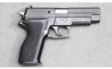 Sig Sauer ~ P226 ~ 9mm Luger