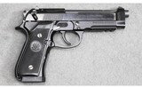 Beretta ~ Model 96A1 ~ .40 S&W - 1 of 2
