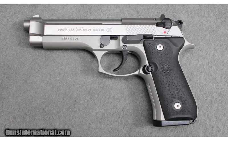 Beretta ~ 92FS ~ 9mm Luger