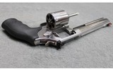 Smith & Wesson ~ Model 686-6 ~ .357 Magnum - 3 of 3