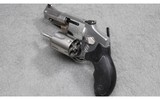 Smith & Wesson ~ Model 640-1 ~ .357 Magnum - 2 of 3