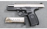 Smith & Wesson ~ SW9VE ~ 9mm Luger - 3 of 3