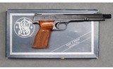 Smith & Wesson ~ Model 41 ~ .22 Long Rifle - 4 of 6