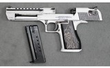 Magnum Research ~ Desert Eagle ~ .44 Magnum - 3 of 3