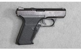 Heckler & Koch ~ P7 M8 ~ 9mm Luger - 1 of 4