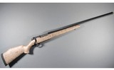 Weatherby ~ Mark V ULW ~ 6.5-300 Weatherby - 2 of 10