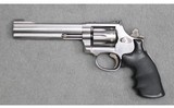 Smith & Wesson ~ Model 617-4 ~ .22 Long Rifle - 3 of 3