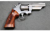 Smith & Wesson ~ Model 624 ~ .44 Special