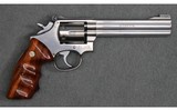 Smith & Wesson ~ Model 648 ~ .22 Magnum - 1 of 3