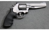 Smith & Wesson ~ Model 686 Pro Series ~ .357 Magnum