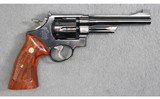 Smith & Wesson ~ Model 27-2 ~ .357 Magnum - 1 of 4