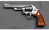 Smith & Wesson ~ Model 629-1 ~ .44 Magnum - 2 of 3