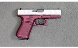 Glock ~ 19 Gen 5 ~ 9mm Luger - 1 of 3