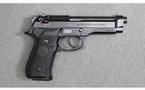 Beretta ~ 92FS ~ 9mm Luger - 1 of 3