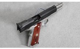 Wilson Combat ~ Classic ~ .45 Auto - 2 of 3