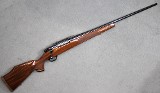 Weatherby ~ Mark V ~ 7mm Weatherby Magnum - 1 of 5