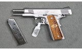 Kimber ~ Stainless Raptor ~ .45 Auto - 3 of 3