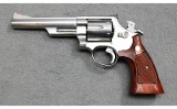 Smith & Wesson ~ Model 629-1 ~ .44 Magnum - 2 of 3