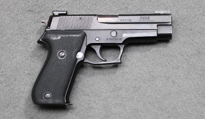 Sig Sauer ~ P220 ~ .45 ACP