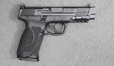 Smith & Wesson ~ M&P 10 ~ 10mm Auto - 1 of 3 Smith & Wesson ~ M&P 10 ~ 10mm Auto - 1 of 3