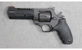 Taurus ~ Raging Hunter ~ .44 Magnum - 3 of 3
