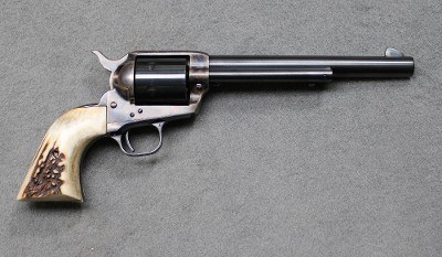 Colt ~ Single Action Army (3rd Gen) ~ .44-40 Cal