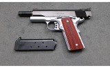 Les Baer ~ Baer Custom ~ .45 ACP - 2 of 3 Les Baer ~ Baer Custom ~ .45 ACP - 2 of 3