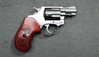 Smith & Wesson ~ Model 60 ~ .38 Special